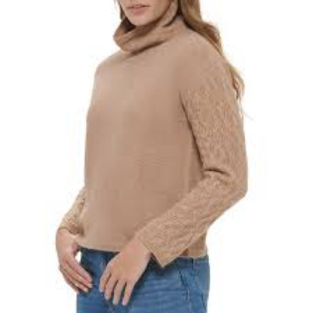Calvin Klein cream knitted sweater